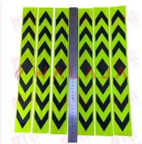 Vehicle Night Reflective Safety Warning Tape Sticker In Green Black Arrow Reflection For Car Truck And Bus ...