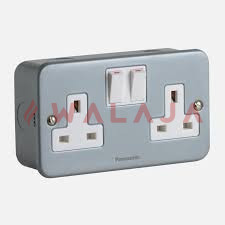 Panasonic Metal Clad  –WMC1221-2G. 13A SP SWITCHED SOCKET 250V METAL CLAD