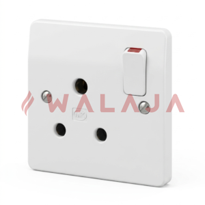 MK K2893WHI - Logic Plus 15A Round Pin Switched Socket (White)